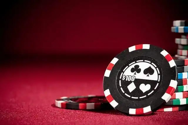 Người dùng tại Việt Nam xem live casino mb6653 trên điện thoại di động